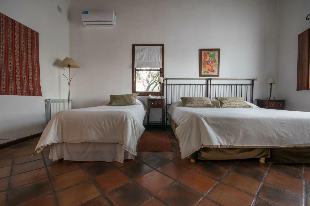 Hotel Torrontes San Lorenzo  Exteriör bild